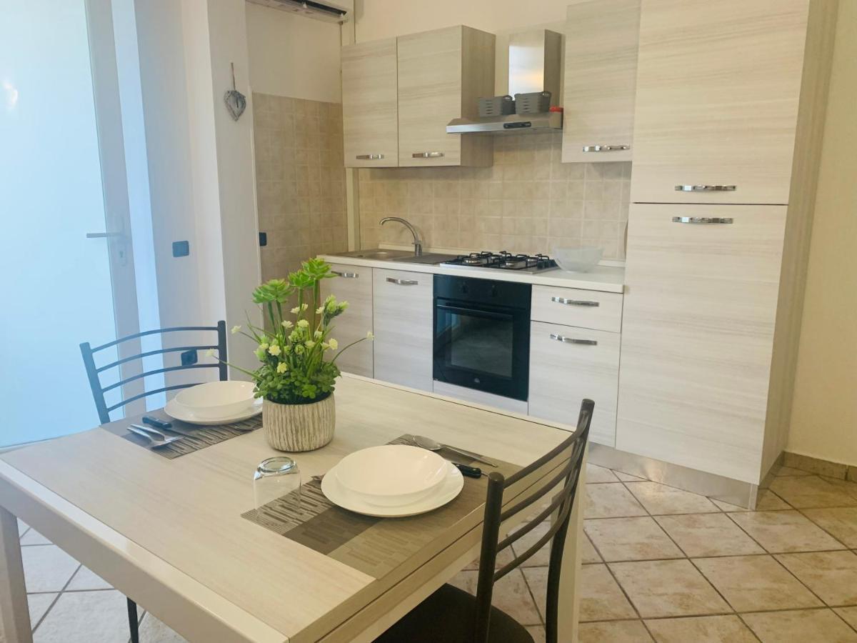 Apartament Il Cortiletto Somma Lombardo Zewnętrze zdjęcie